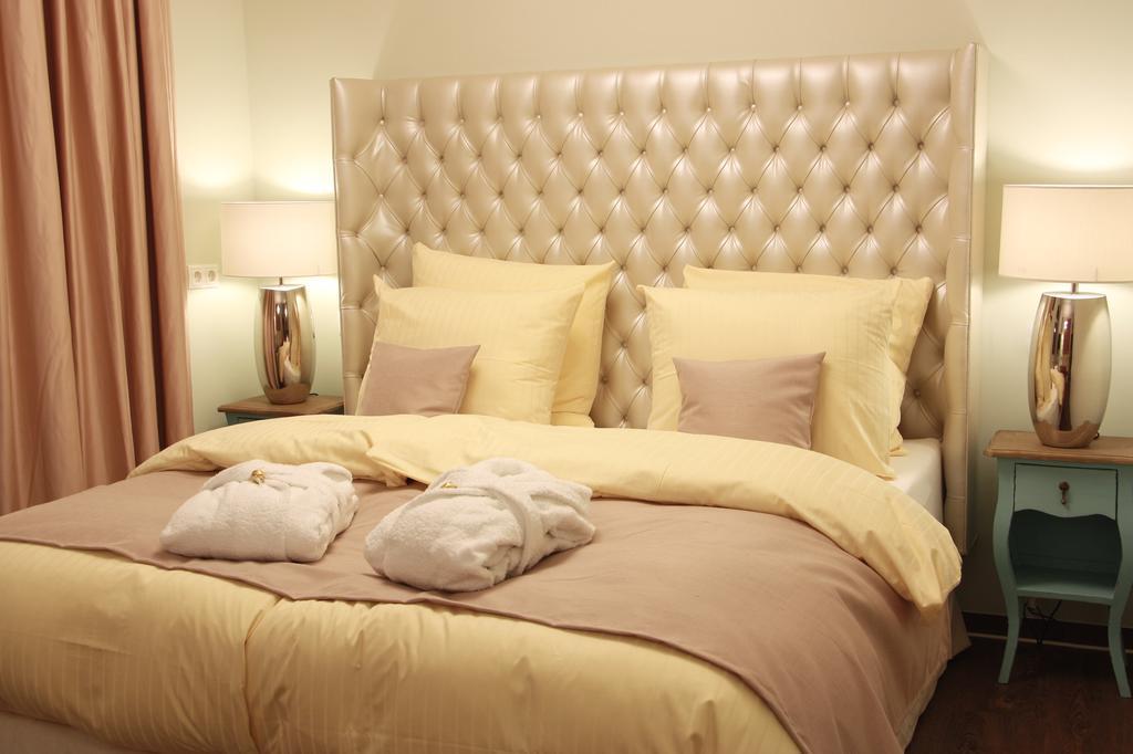 Mr.& Mrs. President Apartment Ерфурт Екстериор снимка