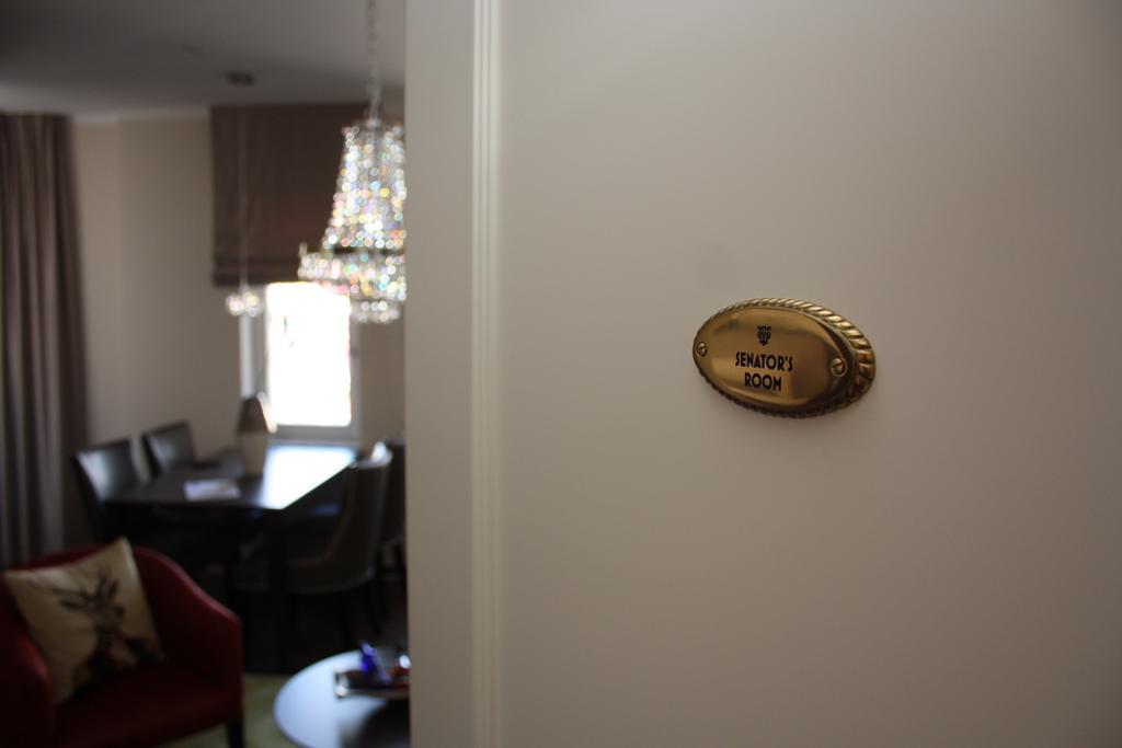 Mr.& Mrs. President Apartment Ерфурт Екстериор снимка