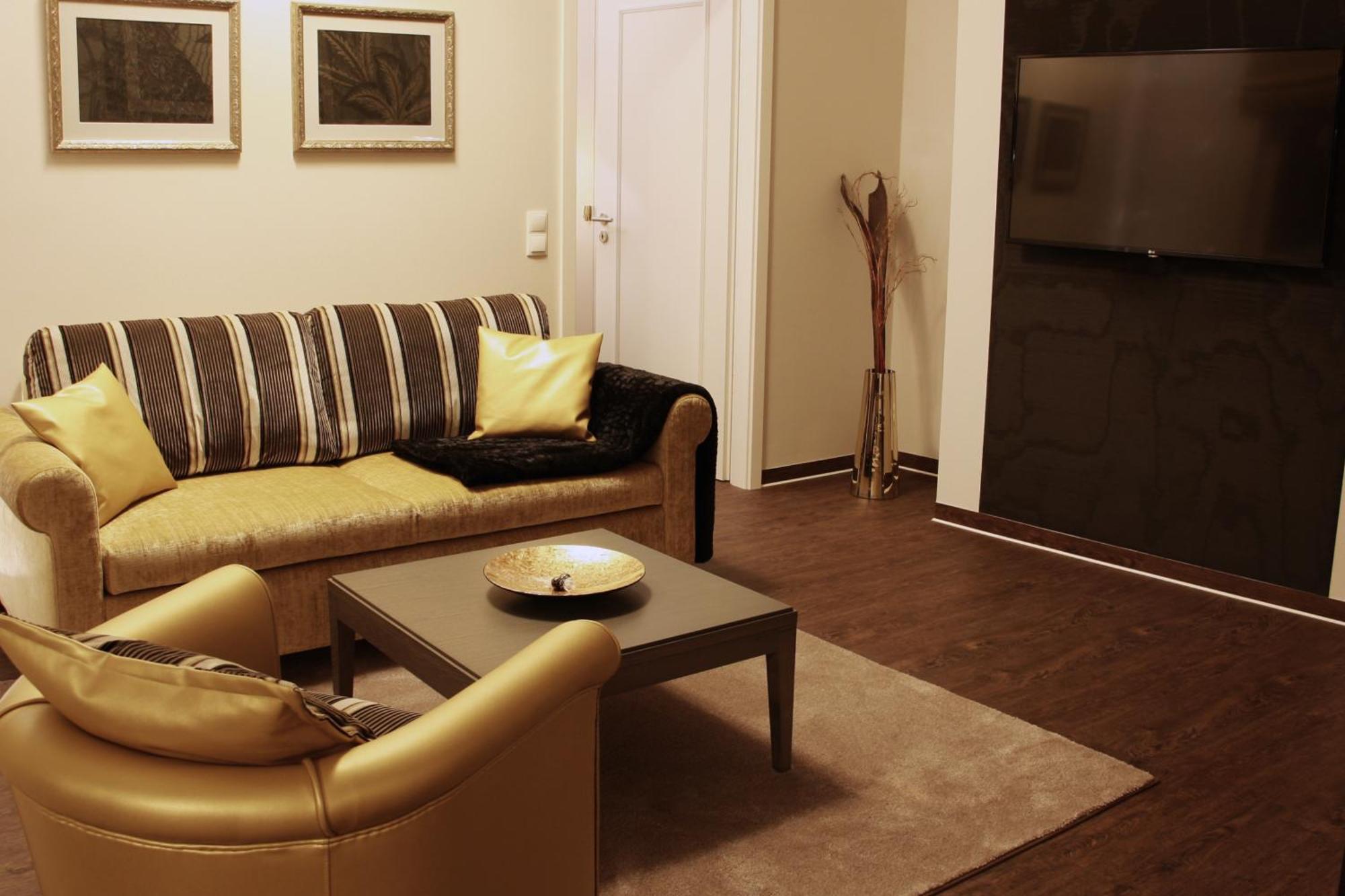 Mr.& Mrs. President Apartment Ерфурт Екстериор снимка